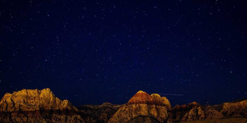 家族企业传承与治理结构优化：西维克茨咨询如何通过品牌策划平衡传统与创新