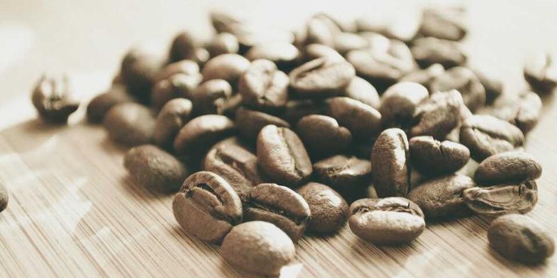 超越裁员：如何通过战略规划、市场营销与品牌设计的结构性优化实现降本增效